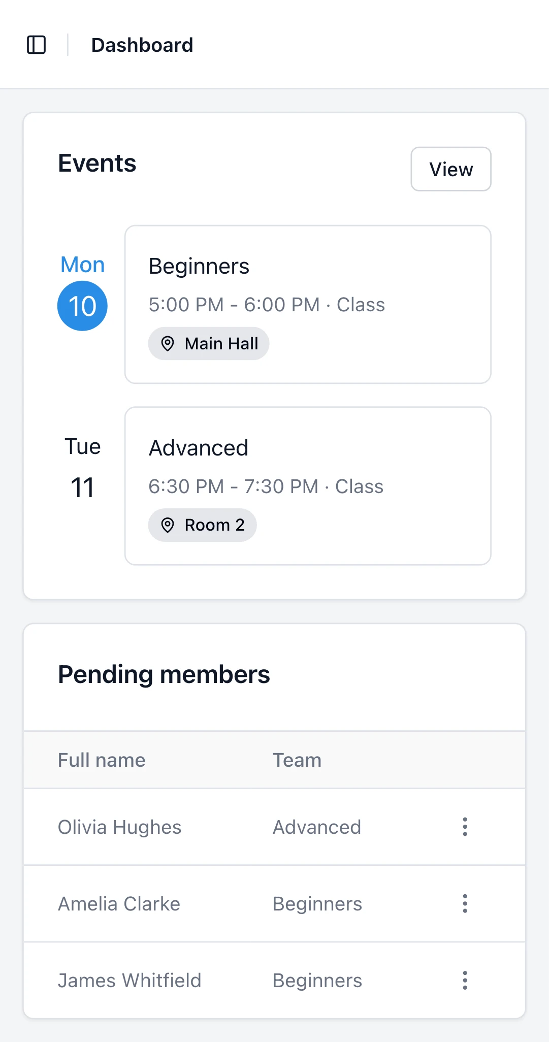A leader opens TeamM on a phone and sees this week’s sessions and the members waiting to be approved.